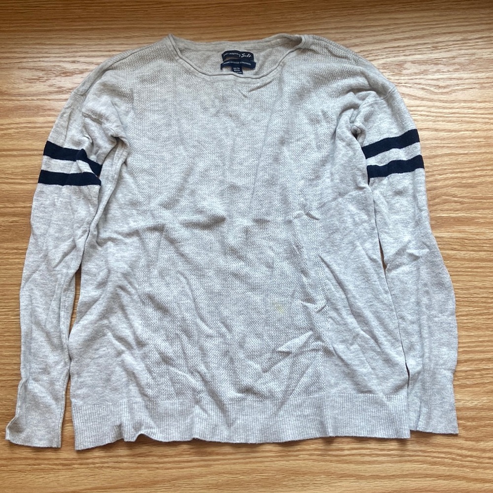 American Eagle Outfitters Grey Sweater